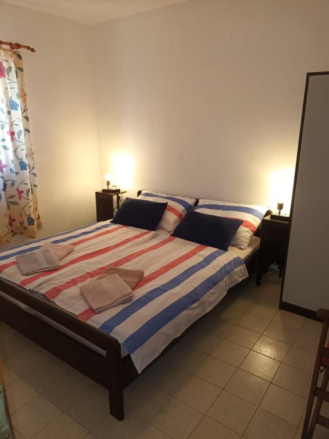Apartmani Sikic Метайна Экстерьер фото