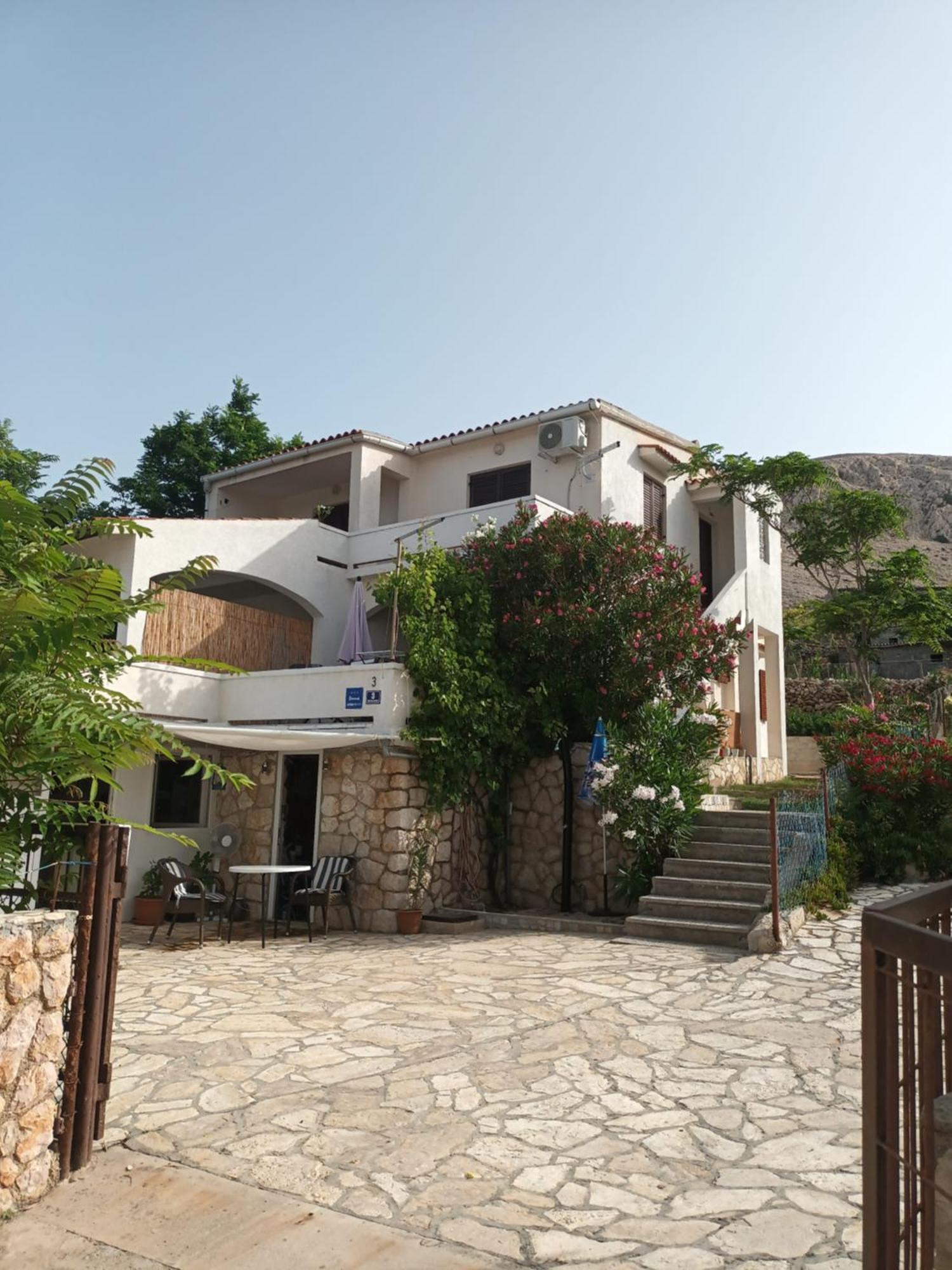 Apartmani Sikic Метайна Экстерьер фото