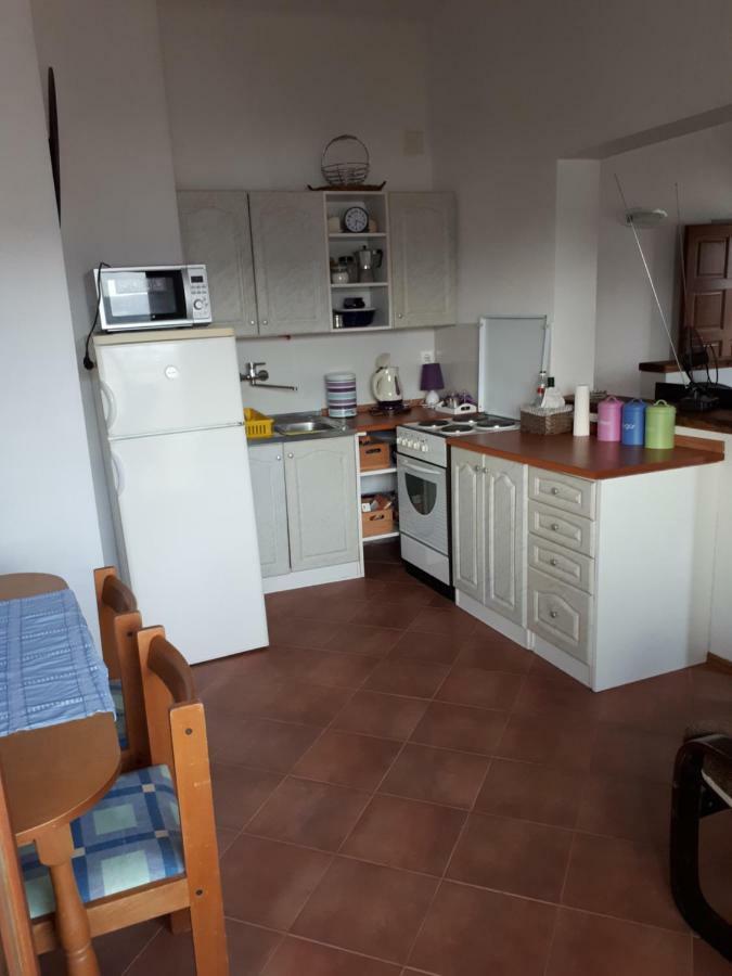 Apartmani Sikic Метайна Экстерьер фото